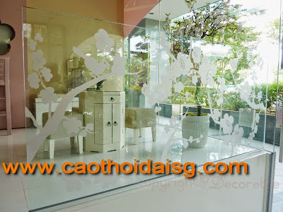 1726499930 256 In decal trong voi cong nghe in hien dai