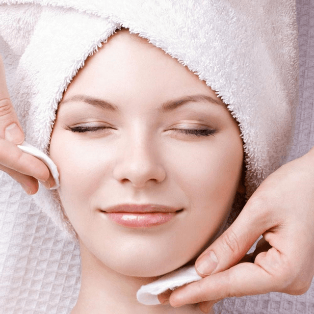 Chăm sóc da bụng sau khi sinh trở nên trắng mịn hơn