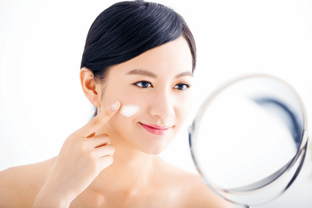 Dưỡng trắng da toàn thân sau sinh bằng đậu đỏ