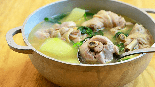 Sử dụng thịt xông khói để át mùi tanh của cá
