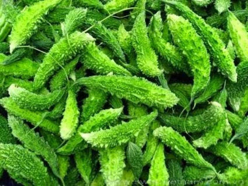 Mẹo Hay Làm đẹp Cho Bạn Gái Từ Mướp đắng (3)