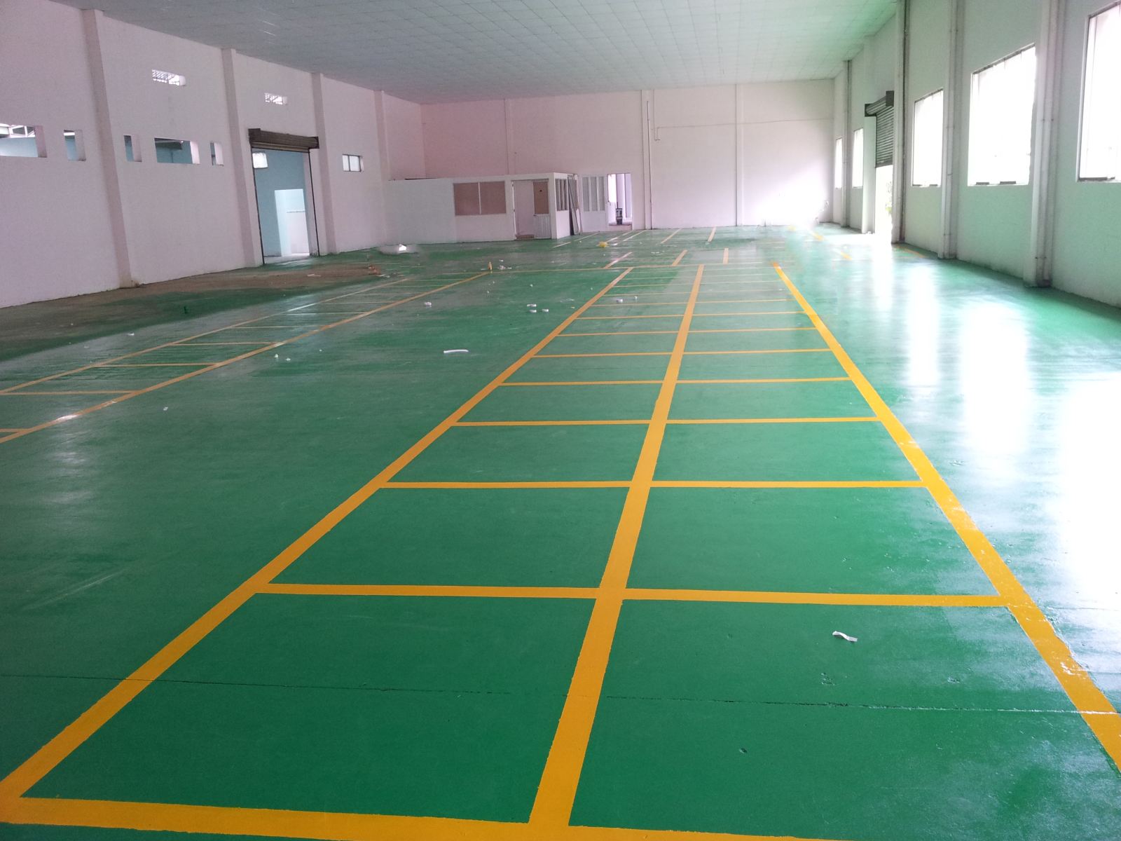 Quy trình sơn sàn epoxy chuyên nghiệp