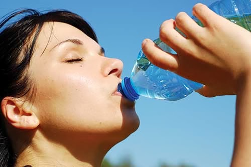Những gợi ý kiếm tiền trong thời điểm khó khăn này 8 Hãy kinh doanh thêm các sản phẩm liên quan đến sức khỏe