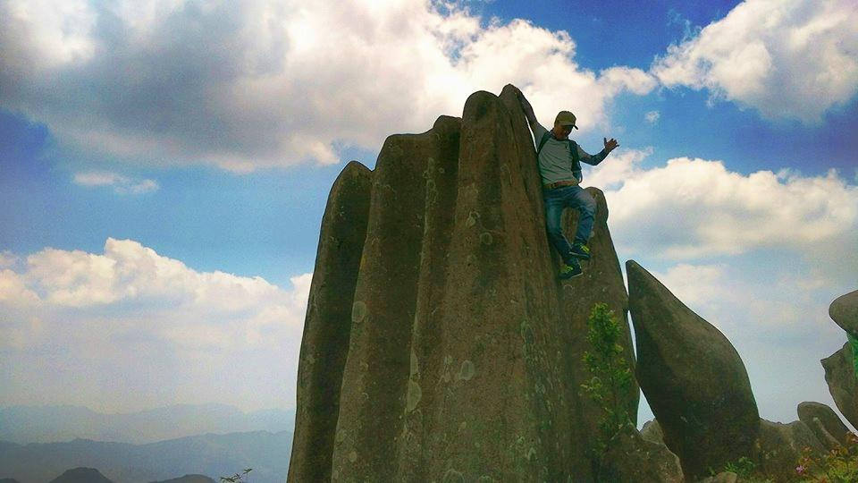 ngo ngang voi nui keo lan dia diem den moi khien dan phuot me tit tai quang ning 10