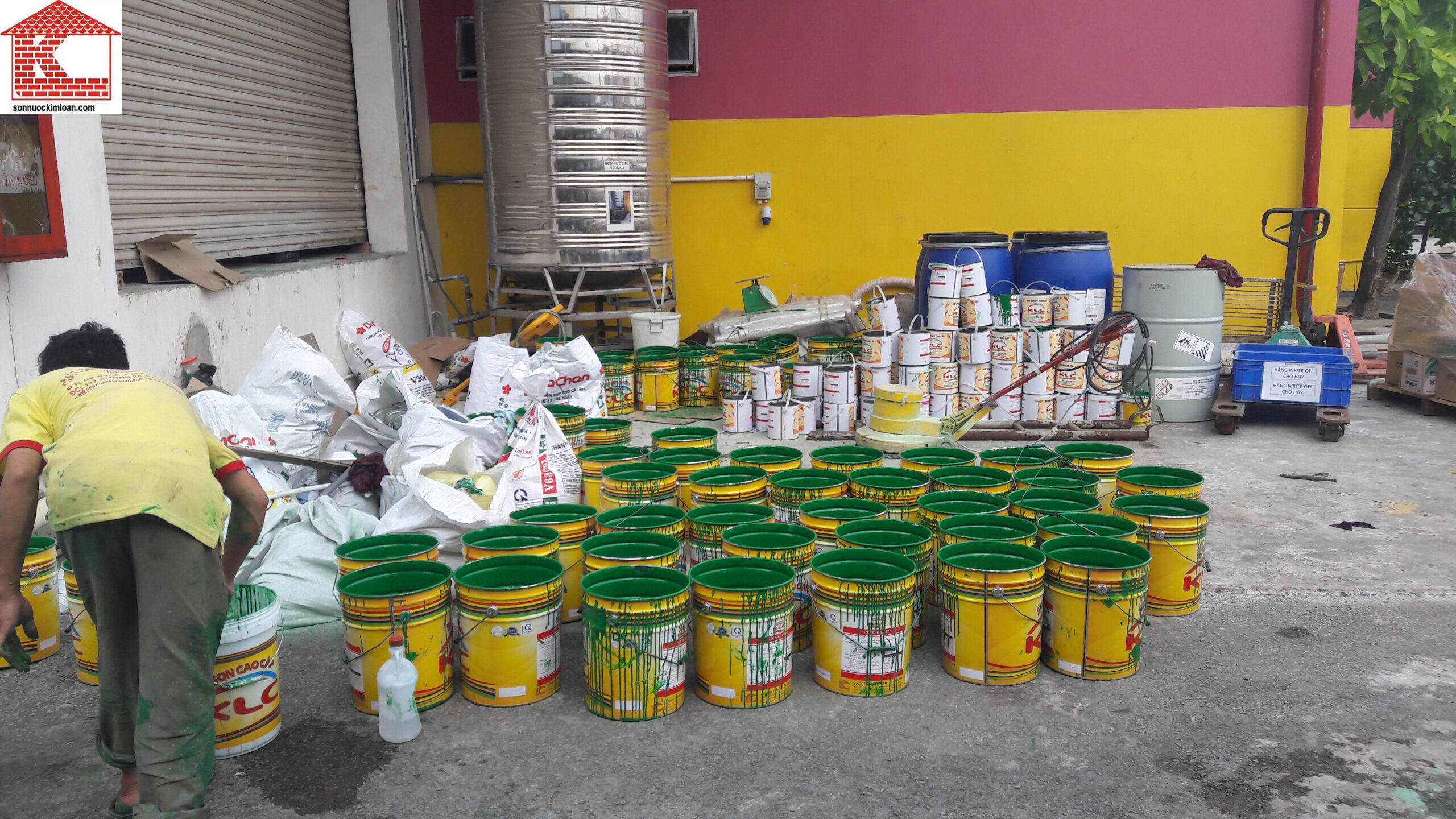 Sơn epoxy cao cấp cung ứng sỉ lẻ