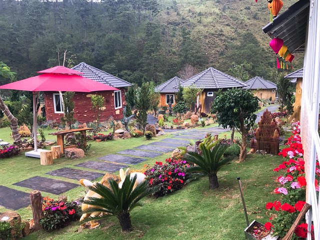 ngoi lang bay chu lun tai da lat 4