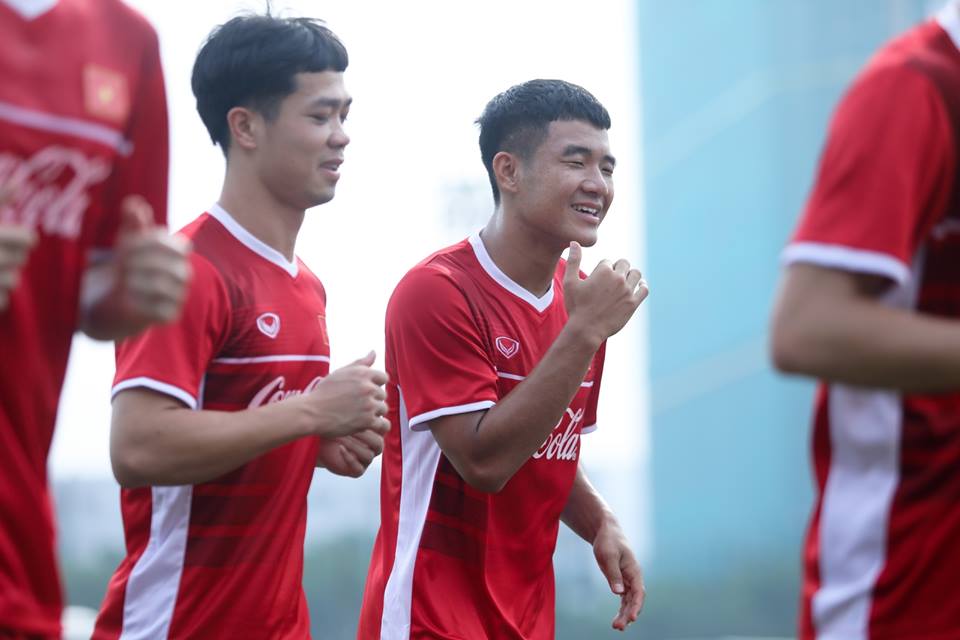 Văn Toàn vs Công Phượng