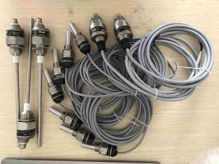 Cảm biến đo nhiệt độ hóa chất trong các lĩnh vực công nghiệp 3 Cảm Biến đo Mực Nước