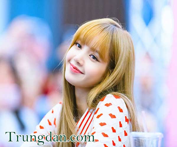 Lalisa Manobal Nữ Ca sĩ Góc Thái