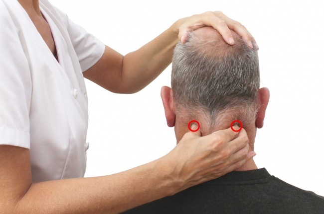 Cách bấm 15 huyệt đơn giản tại nhà