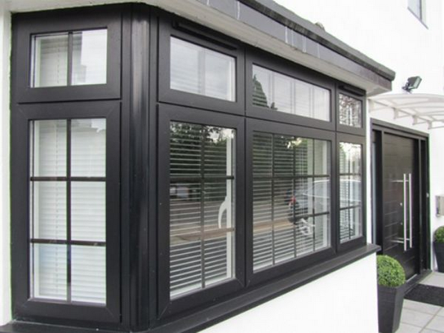 Sử Dụng Khung Cửa Nhôm Kính Xingfa Bằng Hợp Kim Nhôm Cao Cấp Có Chống được Trộm (1)