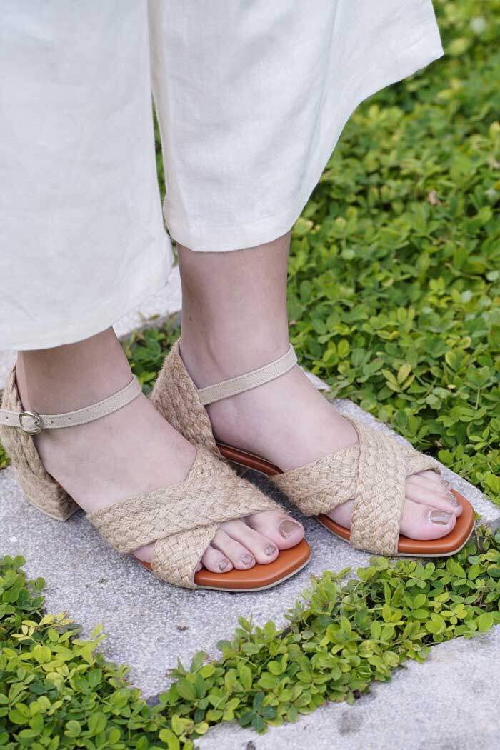 Dép Cói Đẹp Đi Trong Nhà và Du Lịch An Toàn Sản Xuất Giày Dép NF 6 Dép cói đẹp đi trong nhà và du lịch an toàn
