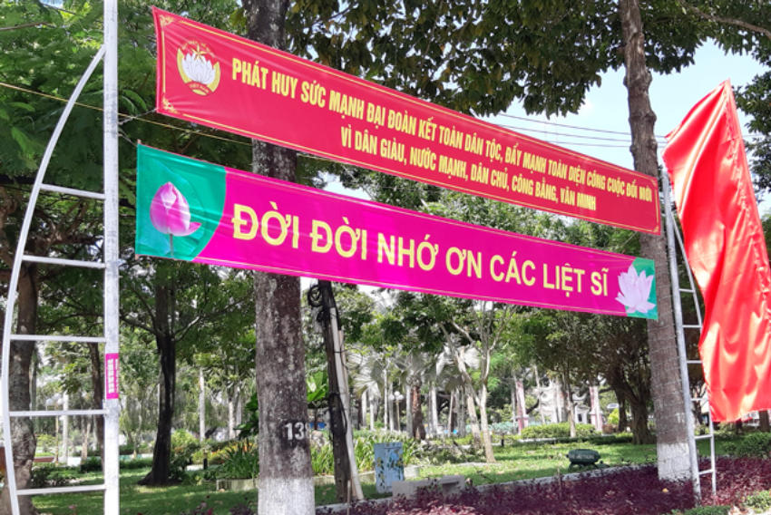 Dich vu chuyen in hiflex kho lon quang cao tot