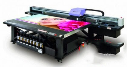In hiflex tạo sự chú ý và thu hút khách hàng 2 Dich vu in phang tren may in UV da nang