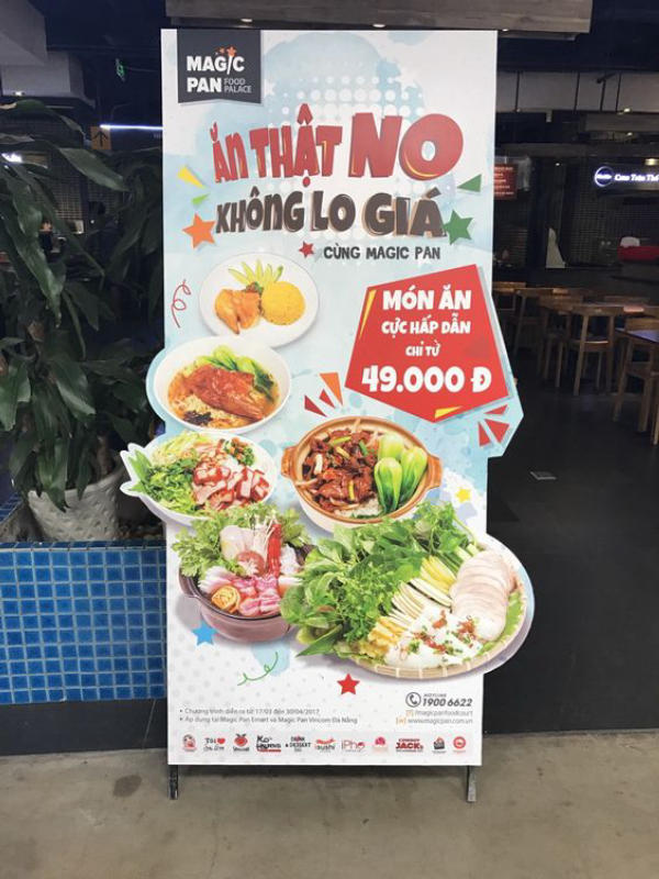 Dịch vụ in ấn và thiết kế kệ Standee được nhiều doanh nghiệp ưa chuộng