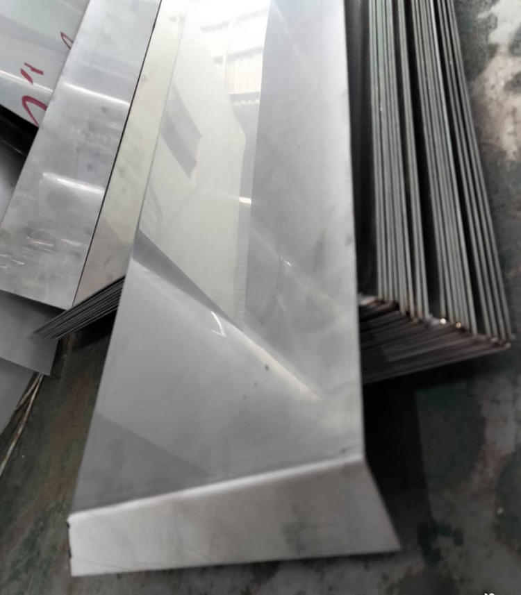 Inox công nghiệp A312 giải pháp vượt trội cho sản xuất và xây dựng 3 Inox 304 và inox 316