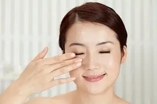 Loi ich cua Kojic acid trong viec dieu ho tro