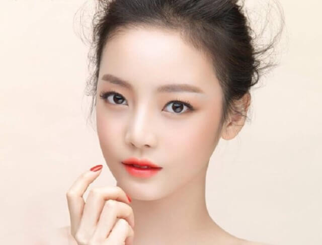 Son màu cam, đỏ trung bình cho người da ngăm