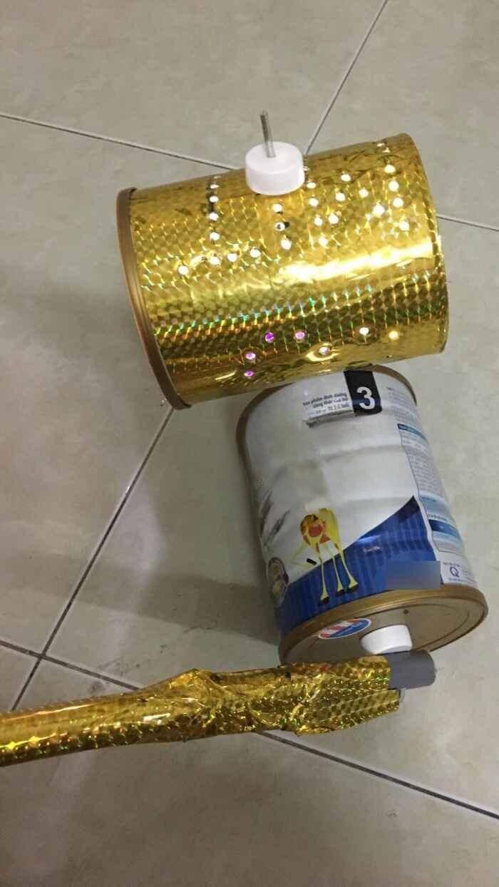 Mẹo vặt hay làm đèn lon chỉ trong vòng 20 phút thôi 3 Mẹo vặt hay làm đèn lon chỉ trong vòng 20 phút thôi