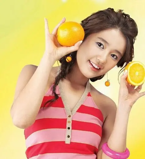 Nhung nhom vitamin giup day lui nam da va tan