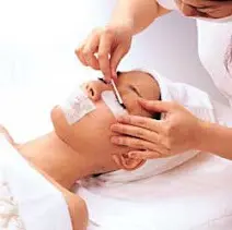 SPA TRI LIEU CHUYEN BIET CHO TUNG LOAI DA MAT