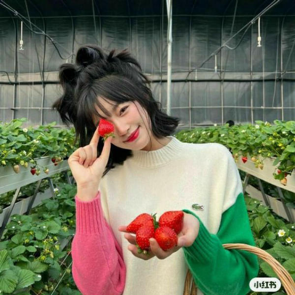 Phương pháp sở hưu làn môi đẹp mộng mơ... 7 Tại sao con gái thích đi hái Dâu Tây
