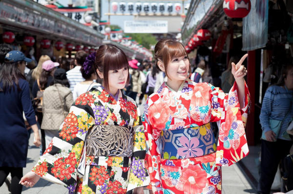 Vẻ đẹp của chiếc áo kimono truyền thống của Nhật Bản