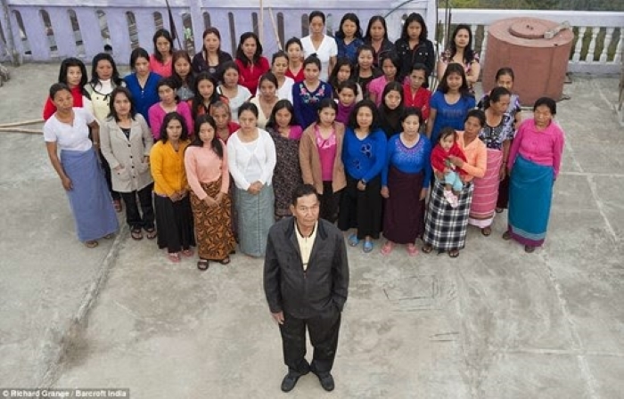 chong co hang chuc nguoi vo 2