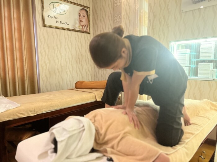 điều trị đau vai gái tại quận 7