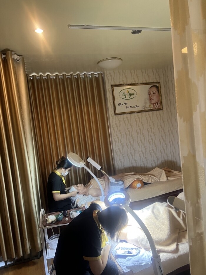 điều trị đau vai gáy tại quận 7